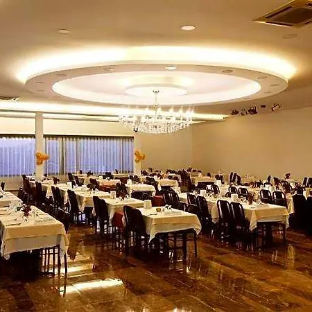 Reis Thermal Hotel 3*