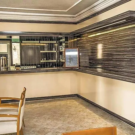 Reis Thermal Hotel 3*