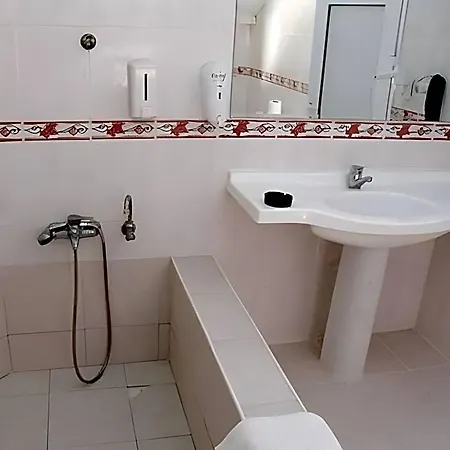 Reis Thermal Hotel Pamukkale