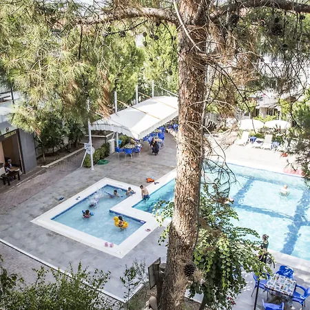 Hotel Reis Thermal 3*