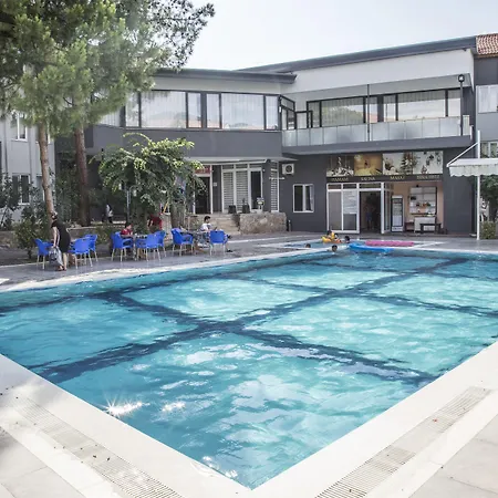 Reis Thermal Hotel Pamukkale