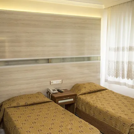 Reis Thermal 3* Pamukkale